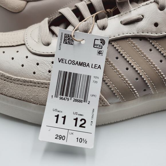 Mens Size 11 Adidas Velosamba Sneakers Champagne Metallic Leather Low Top IH5213 main image 6
